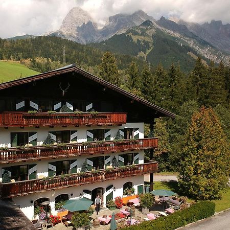 House Of Huetter - Wachtelhof & Spa Maria Alm am Steinernen Meer Bagian luar foto