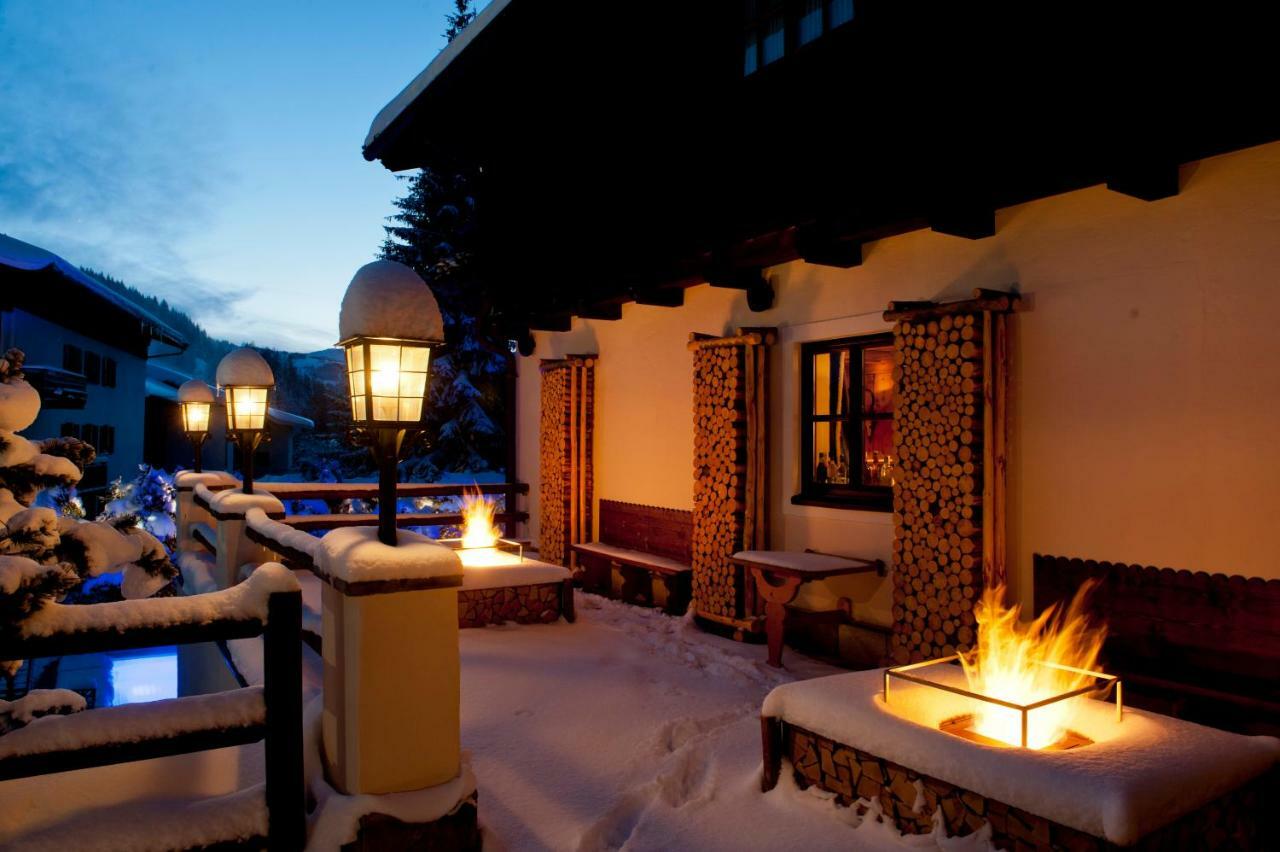 House Of Huetter - Wachtelhof & Spa Maria Alm am Steinernen Meer Bagian luar foto